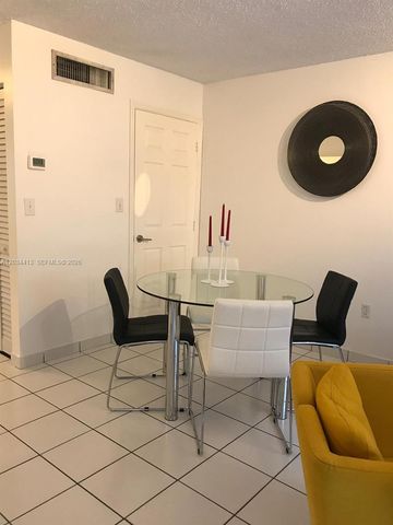 10813 NW 3rd Ct 2L, Pembroke Pines, FL 33026