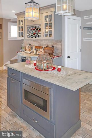 34 N MAIN STREET, Allentown, NJ 08501