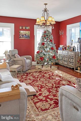 34 N MAIN STREET, Allentown, NJ 08501