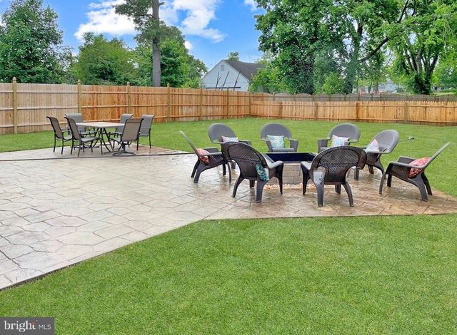 34 N MAIN STREET, Allentown, NJ 08501