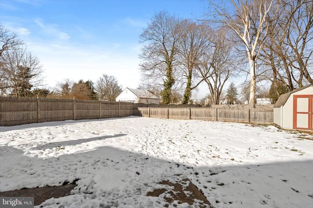 34 N MAIN STREET, Allentown, NJ 08501