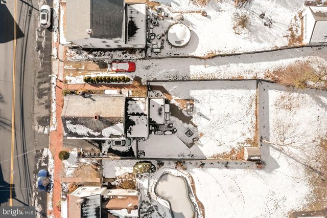 34 N MAIN STREET, Allentown, NJ 08501