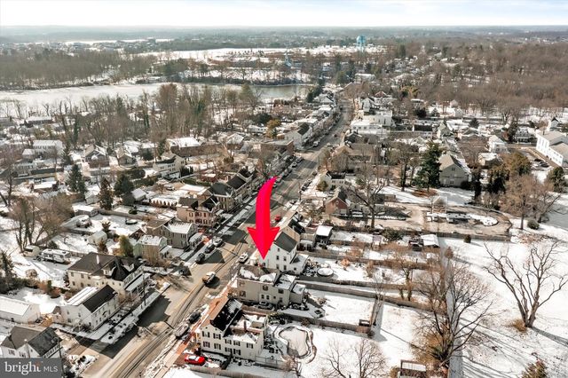 34 N MAIN STREET, Allentown, NJ 08501