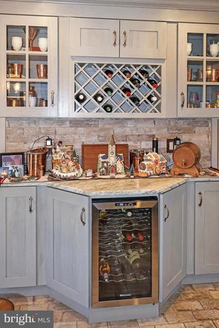 34 N MAIN STREET, Allentown, NJ 08501