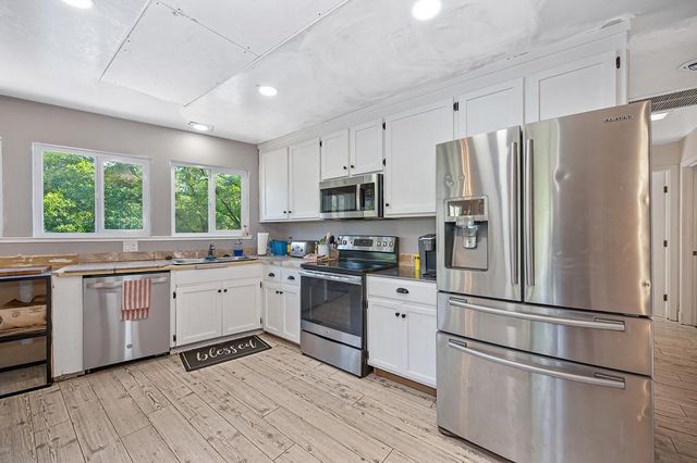 456 Greenwood Dr, Meadow Vista, CA 95722