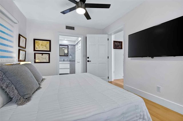 7724 Hawthorne Avenue, Miami Beach, FL 33141
