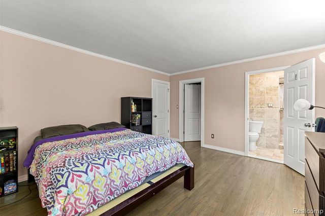 17245 Lee Street, Southfield, MI 48075