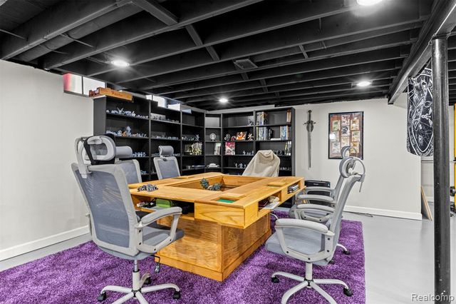 17245 Lee Street, Southfield, MI 48075