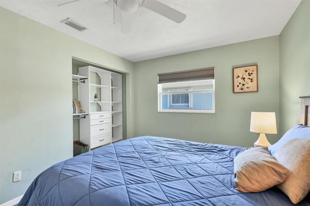 3425 FAIRVIEW DRIVE, Sarasota, FL 34239