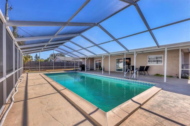 3425 FAIRVIEW DRIVE, Sarasota, FL 34239