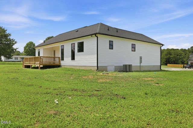 5601 Martys Court, Bailey, NC 27807