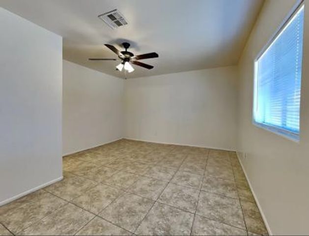 6118 W Hollyhock Drive, Phoenix, AZ 85033