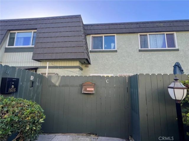 1616 Iowa C, Costa Mesa, CA 92626