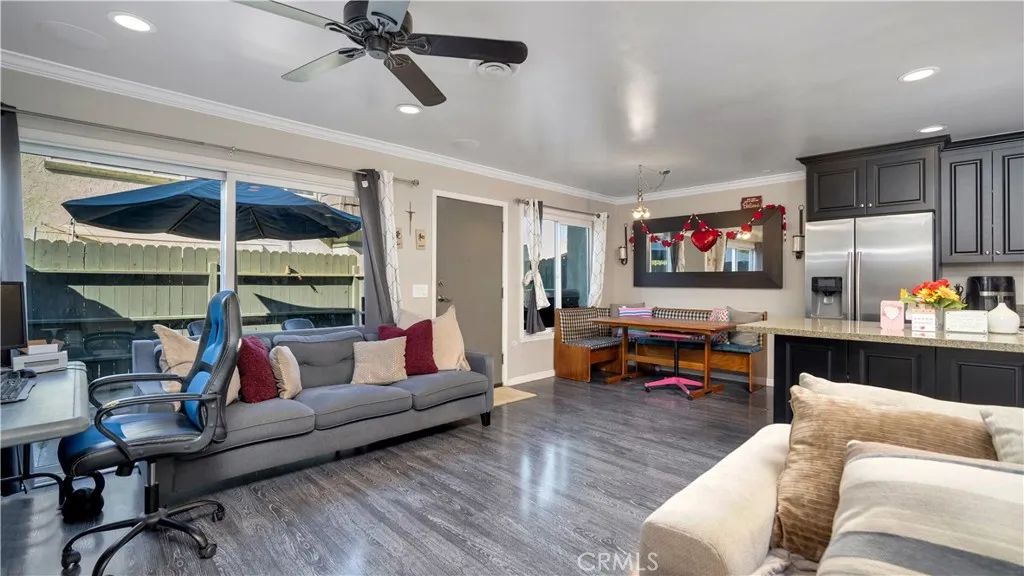 1616 Iowa C, Costa Mesa, CA 92626