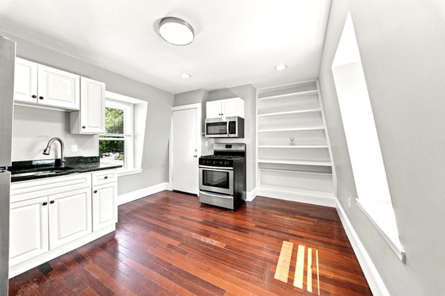 113 Pierce 2, Boston, MA 02136