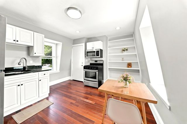 113 Pierce 2, Boston, MA 02136