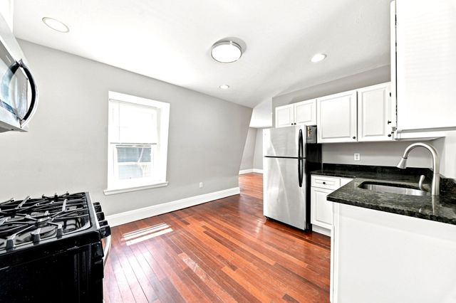 113 Pierce 2, Boston, MA 02136