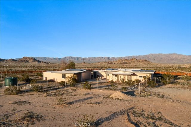 3910 Gayley Lane, 29 Palms, CA 92277