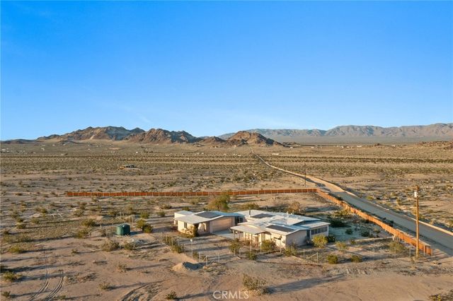 3910 Gayley Lane, 29 Palms, CA 92277