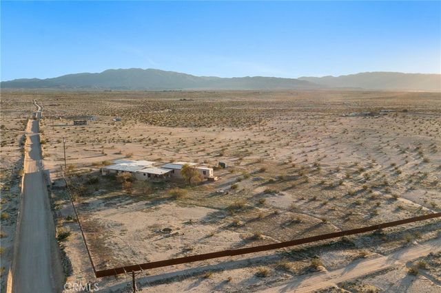 3910 Gayley Lane, 29 Palms, CA 92277