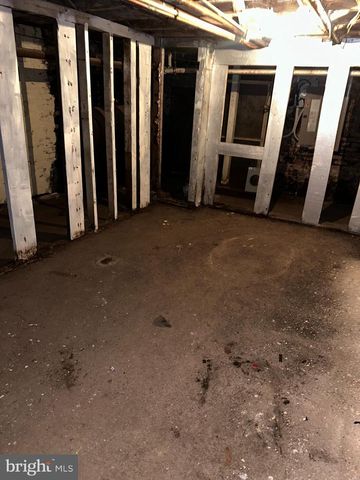 206 S BROADWAY, Baltimore, MD 21231