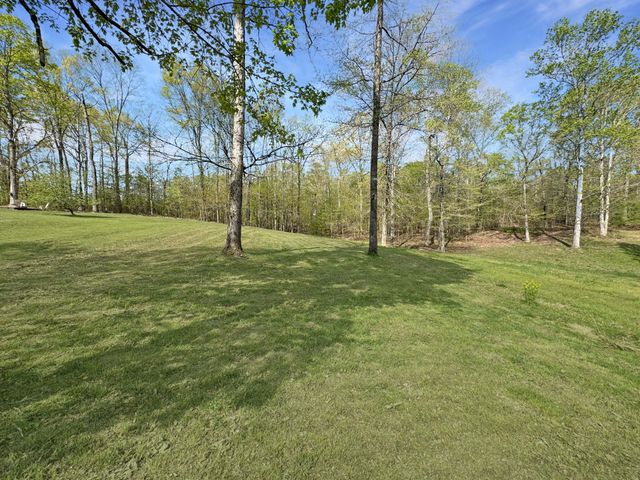 120 Ginger Dr, Dover, TN 37058