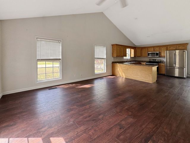 120 Ginger Dr, Dover, TN 37058