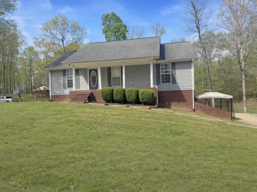 120 Ginger Dr, Dover, TN 37058