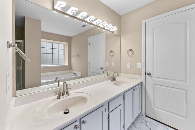 117 Breakwater Bay, Hermitage, TN 37076