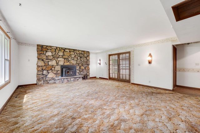 N52W23799 Parkview DRIVE, Lisbon, WI 53089