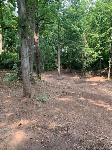 4740 Pinckney Road, Howell, MI 48843