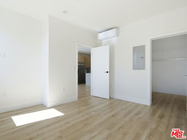 5657 Virginia Avenue 302, Los Angeles, CA 90038