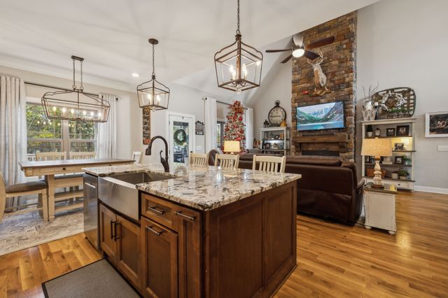 104 Wayward Pt, Gallatin, TN 37066