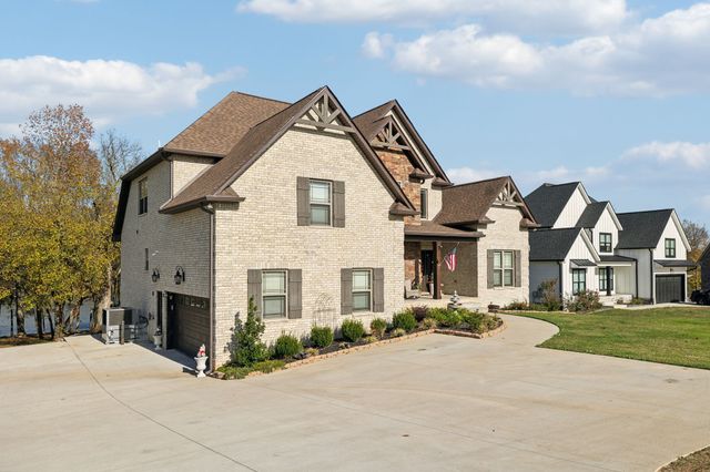 104 Wayward Pt, Gallatin, TN 37066