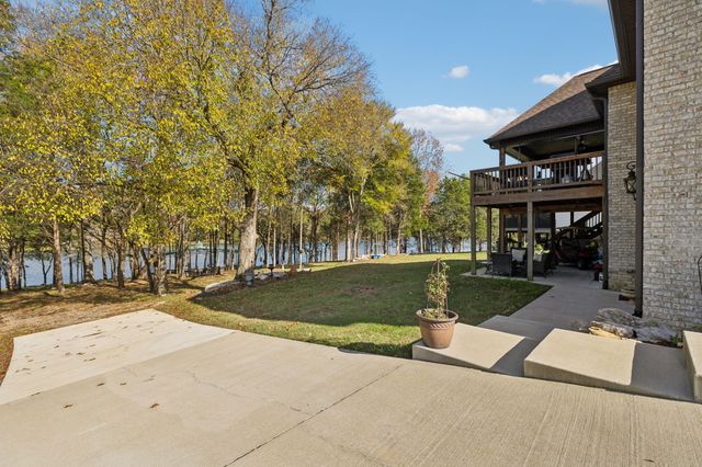 104 Wayward Pt, Gallatin, TN 37066