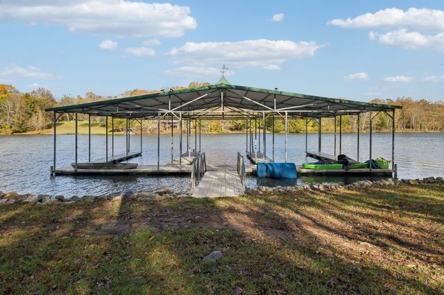 104 Wayward Pt, Gallatin, TN 37066