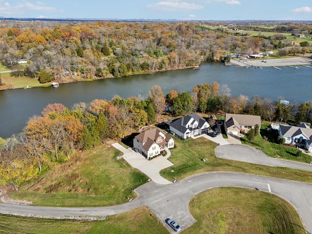 104 Wayward Pt, Gallatin, TN 37066