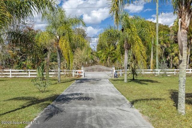 3375 Hield Road, Melbourne, FL 32904