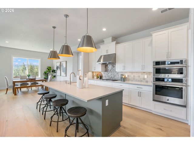 5199 N BENTON Dr L152, Camas, WA 98607