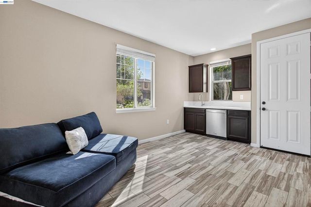 1787 Branson Court, Lathrop, CA 95330