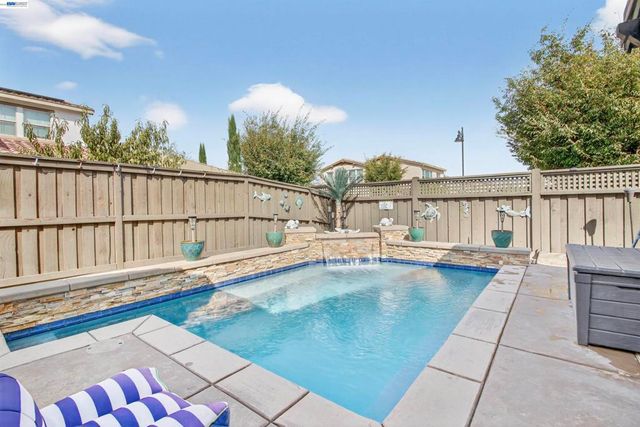 1787 Branson Court, Lathrop, CA 95330