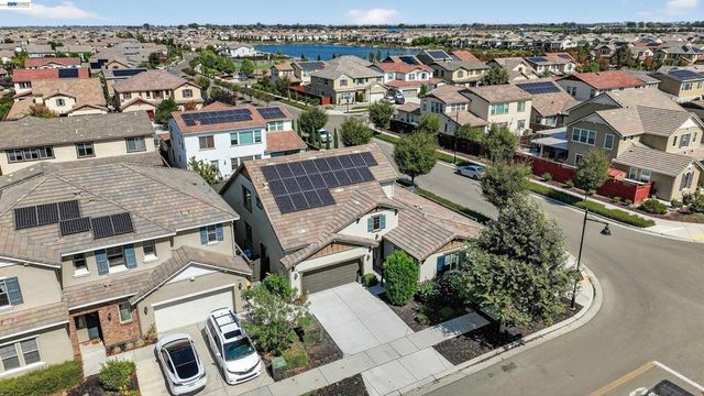 1787 Branson Court, Lathrop, CA 95330