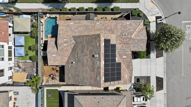 1787 Branson Court, Lathrop, CA 95330