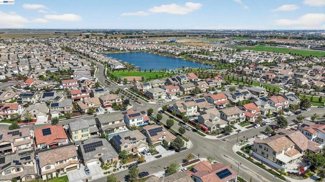 1787 Branson Court, Lathrop, CA 95330