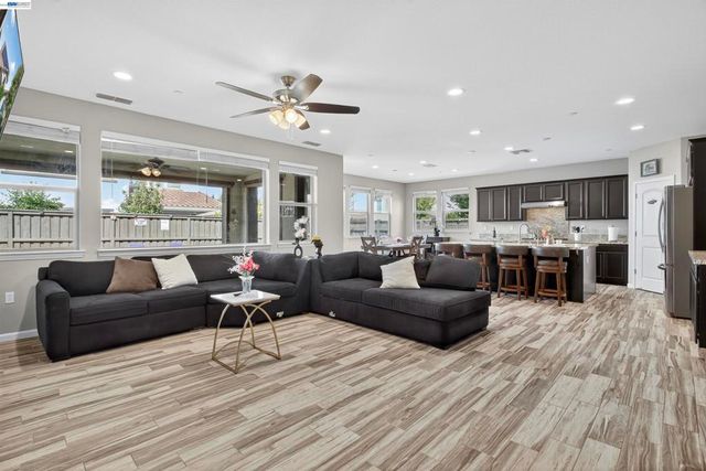 1787 Branson Court, Lathrop, CA 95330