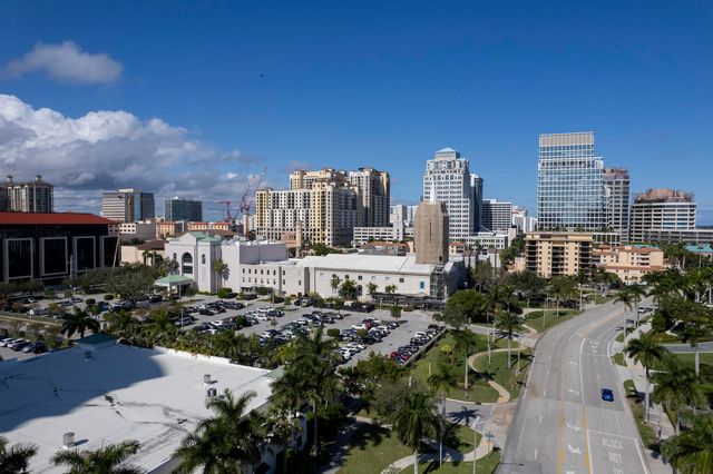 1200 S Flagler Drive 606, West Palm Beach, FL 33401