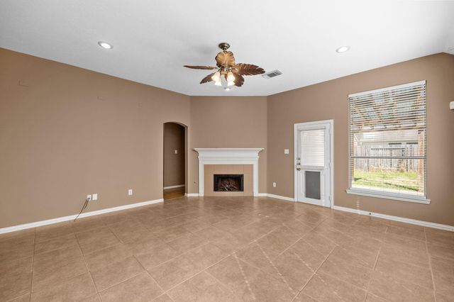 7206 Hollow Field Lane, Cypress, TX 77433