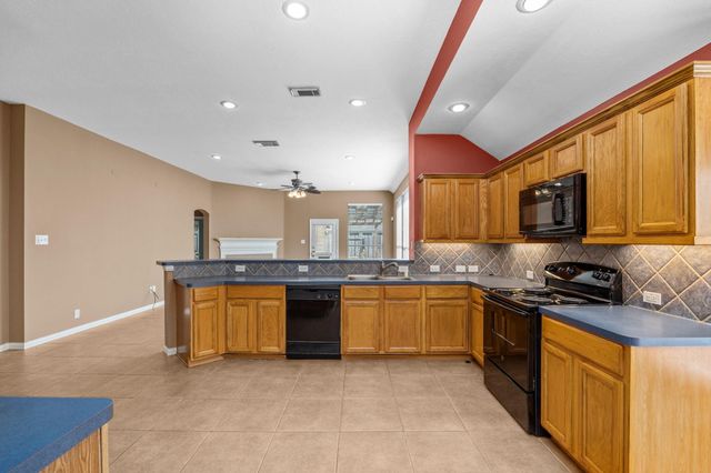 7206 Hollow Field Lane, Cypress, TX 77433