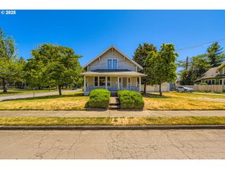4008 Se 76TH Ave, Portland, OR 97206