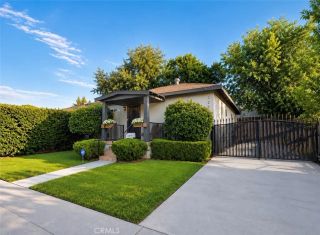 220 W Kendall, Corona, CA 92882